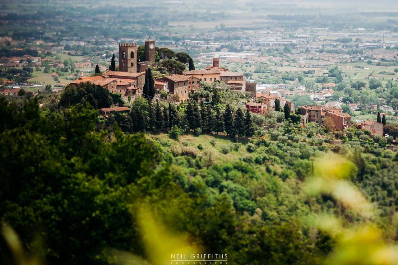 בורגו א בוג'יאנו Residenza Buggiano Antica B&B - Charme Apartment In Tuscany מראה חיצוני תמונה